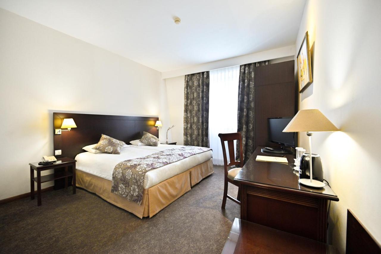 Europe Hotel Jerevan Eksteriør bilde