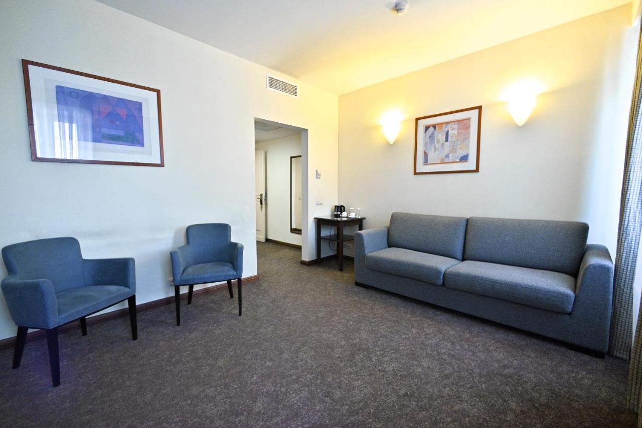 Europe Hotel Jerevan Eksteriør bilde
