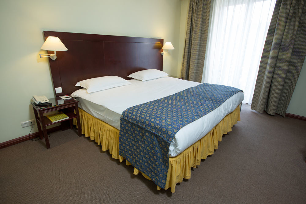 Europe Hotel Jerevan Eksteriør bilde